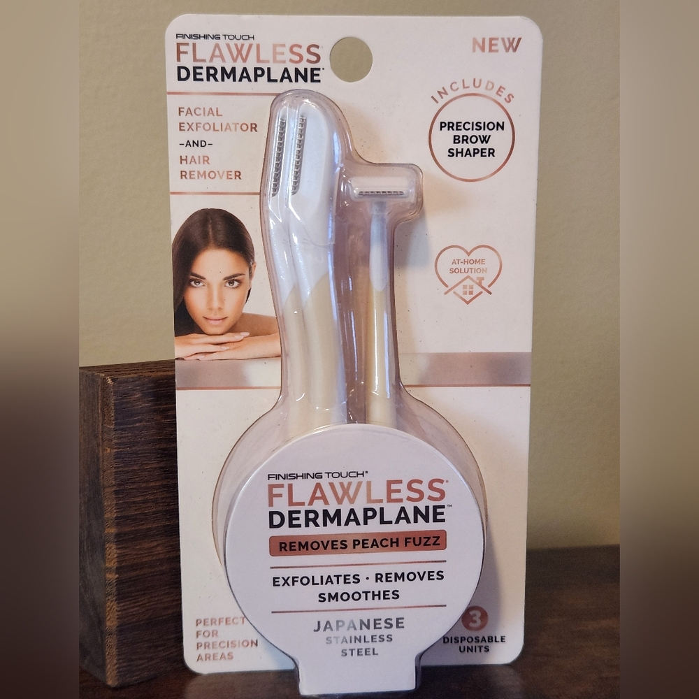 FINISHING TOUCH FLAWLESS DERMAPLANE